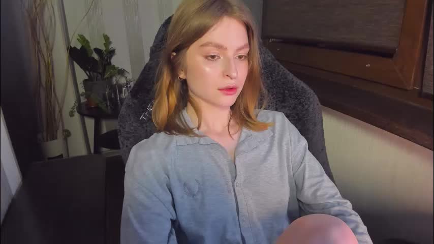 mollydangerous Adult Chat February 15, 2026