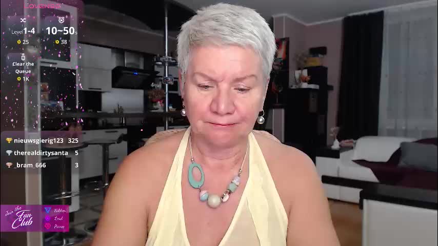 roxana_brooks Adult Chat February 14, 2026