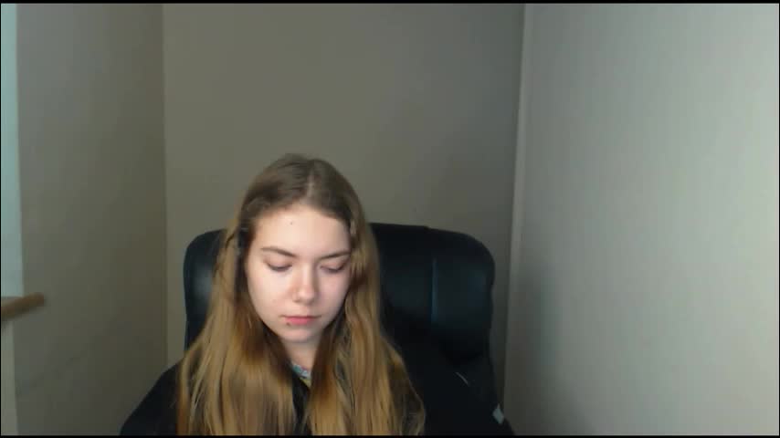 zoey_deuttch Adult Chat February 15, 2026