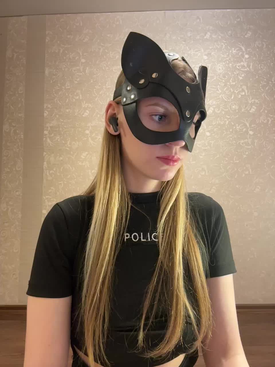 sladkaya_bulochka Adult Chat February 15, 2026