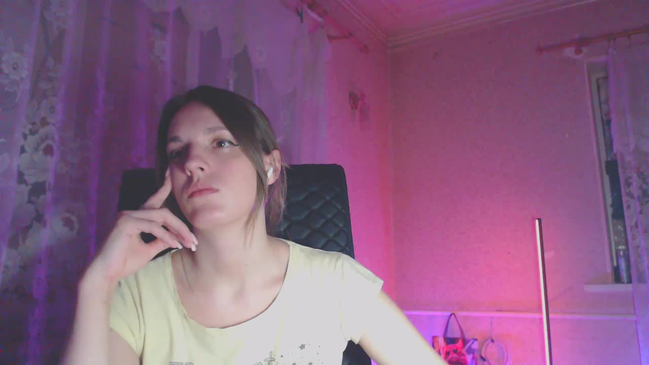 Babymuro4ka Adult Chat February 15, 2026