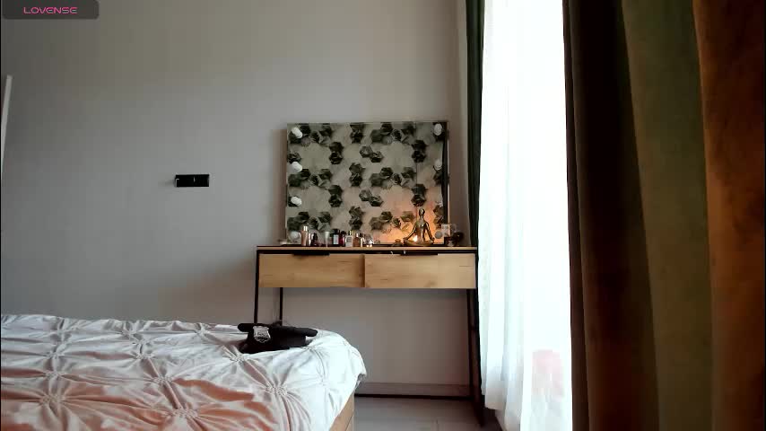 selena_rase Adult Chat February 15, 2026