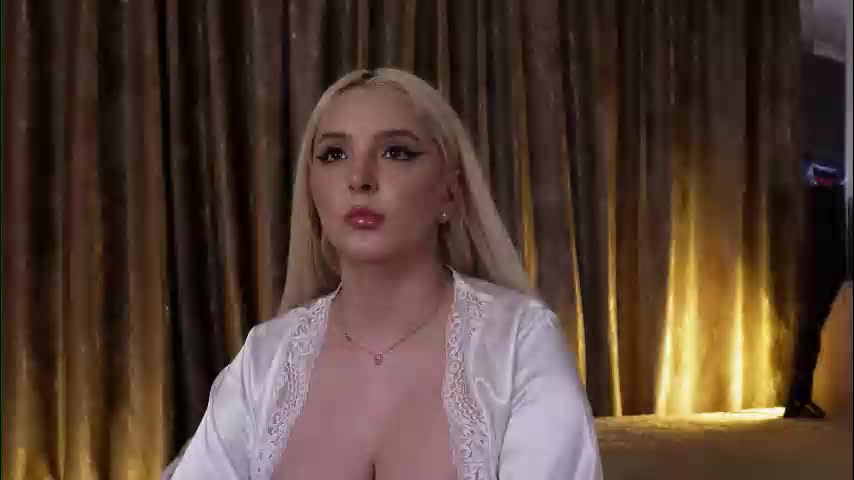 victoriamorrone Adult Chat February 15, 2026