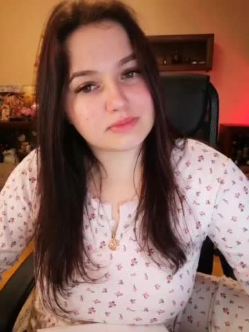 JuliaHesperaks Adult Chat February 15, 2026