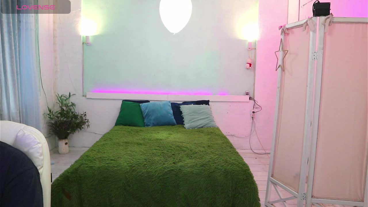 AlisaAleks Adult Chat February 15, 2026