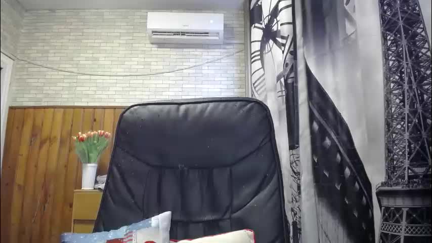 xxxnewlywedsxxx Adult Chat February 15, 2026