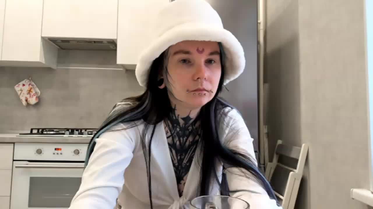 RobbynIturbe Adult Chat February 16, 2026