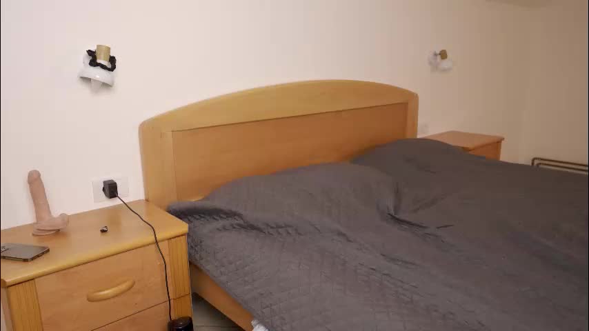 foxeslovefoxes Adult Chat February 16, 2026