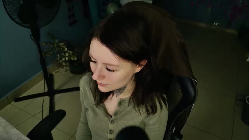 esterhernandes Adult Chat February 16, 2026