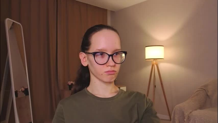 lynettebails Adult Chat February 16, 2026