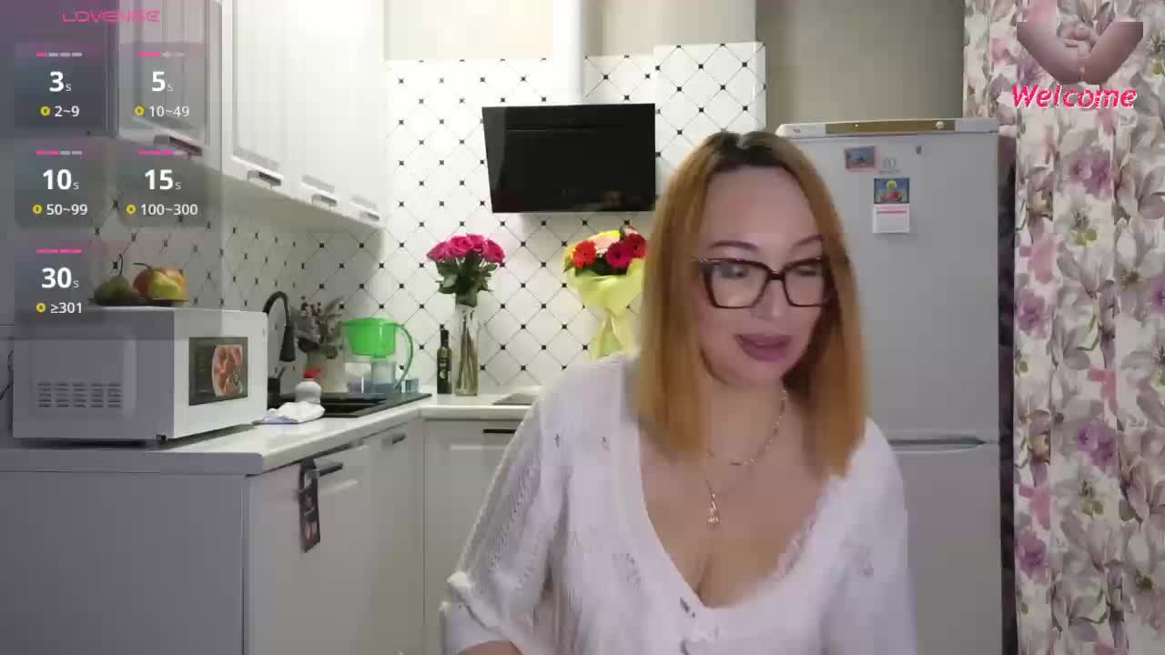 Pink-Lips Adult Chat February 16, 2026