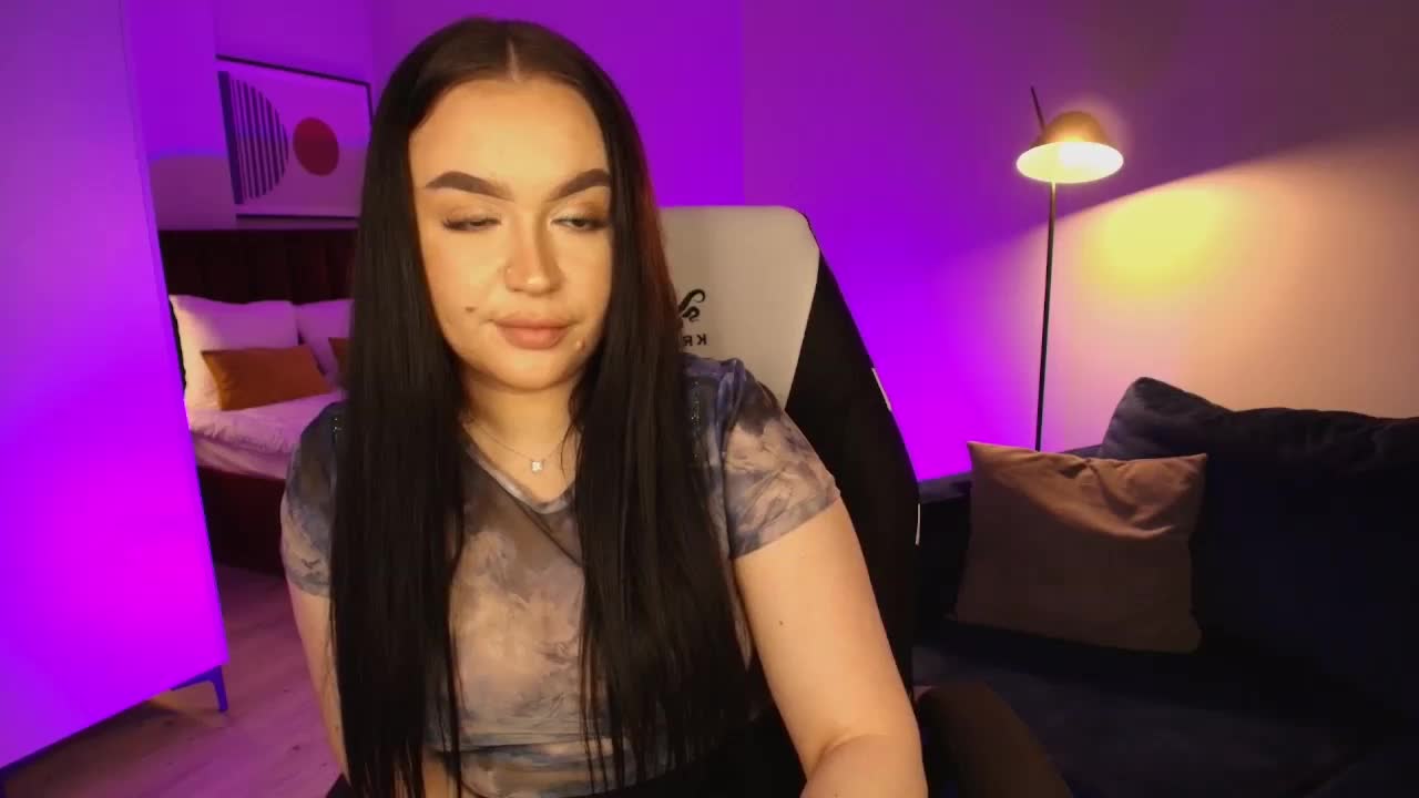 tinafox Adult Chat February 16, 2026