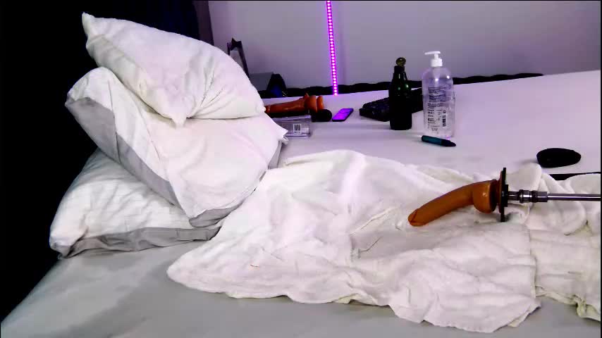 dee_waters Adult Chat February 20, 2026