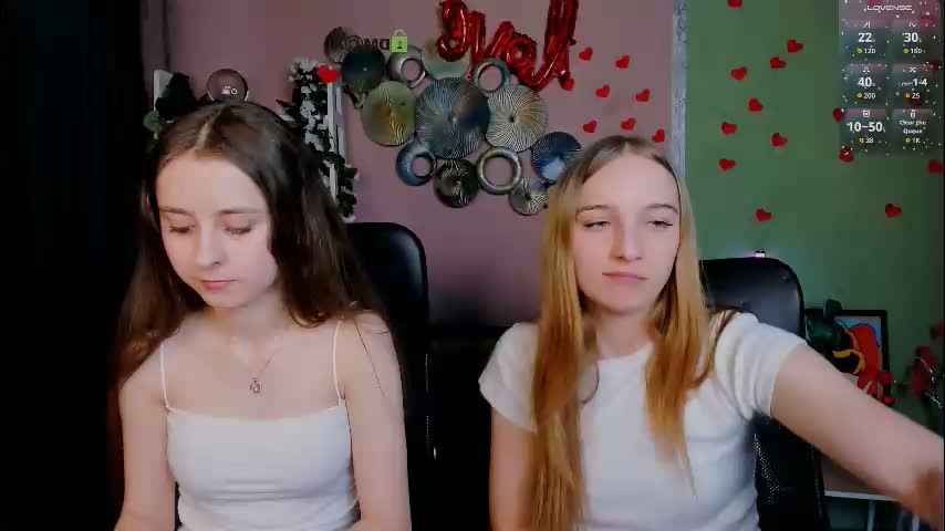 rebecca_smile_ Adult Chat February 18, 2026