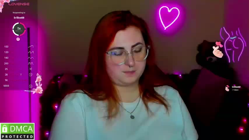 Aliciaredluv Adult Chat February 20, 2026