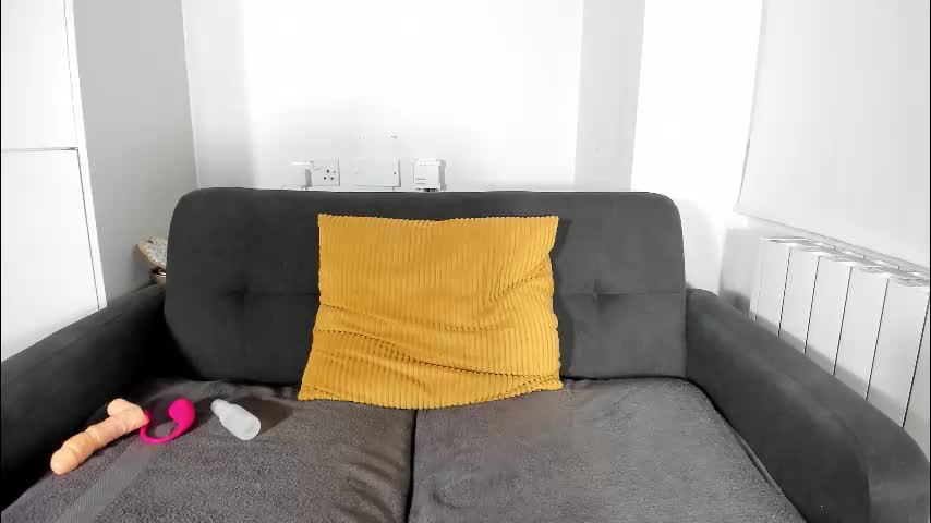 senzual_naughtyx Adult Chat February 19, 2026