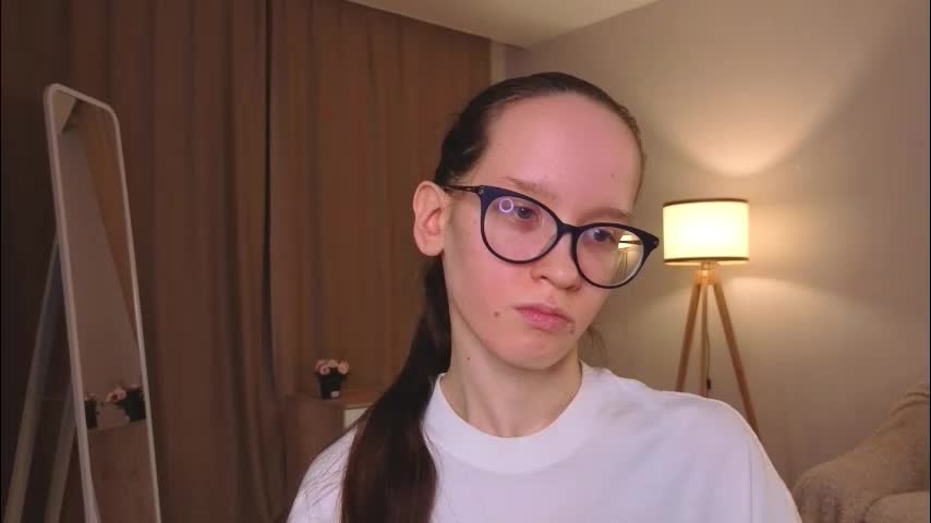 lynettebails Adult Chat February 17, 2026