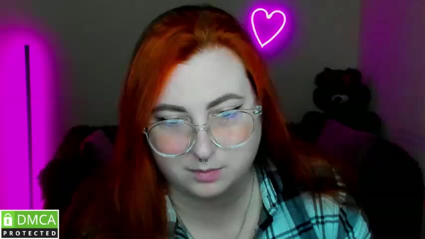 Aliciaredluv Adult Chat February 22, 2026
