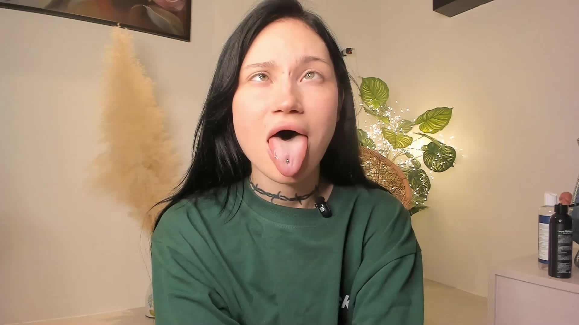 PLUXURY- Adult Chat February 21, 2026