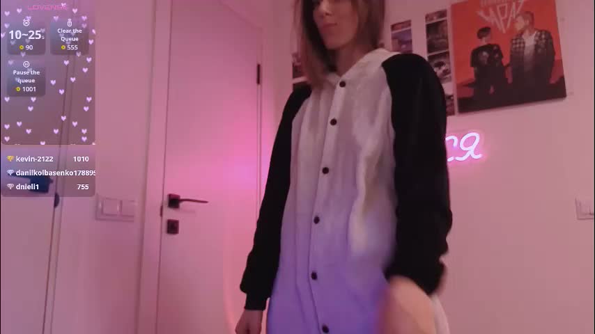 _ni_kiss Adult Chat February 17, 2026