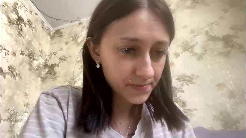 viktoria9898 Adult Chat February 18, 2026