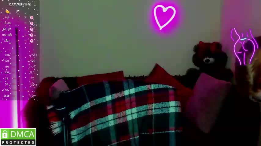 Aliciaredluv Adult Chat February 22, 2026