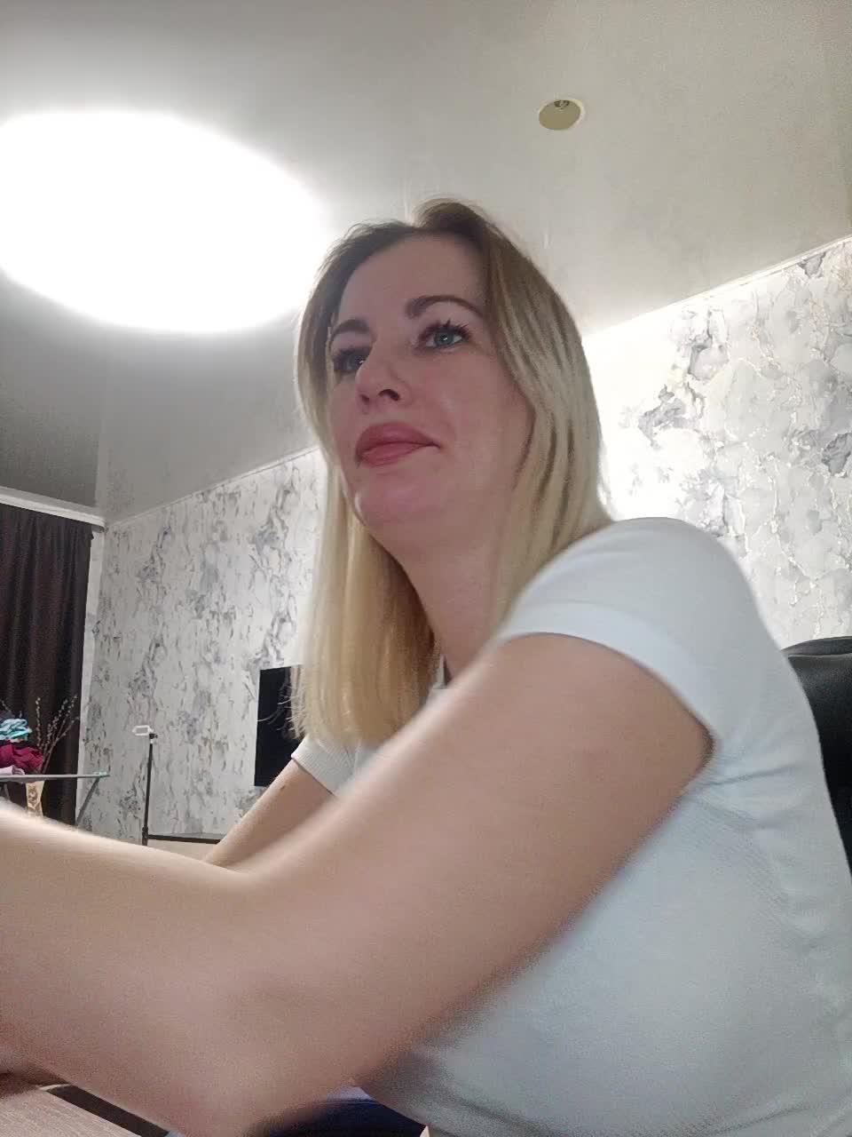 fruittella Adult Chat February 21, 2026