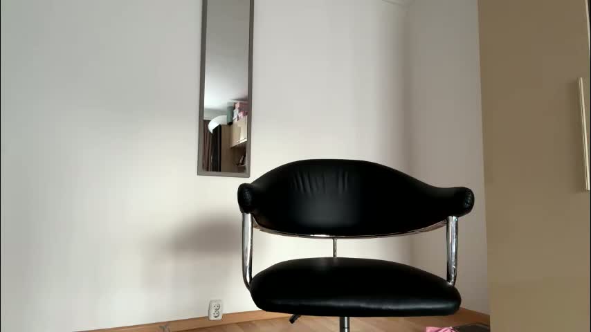 squirt_bunny77 Adult Chat February 18, 2026