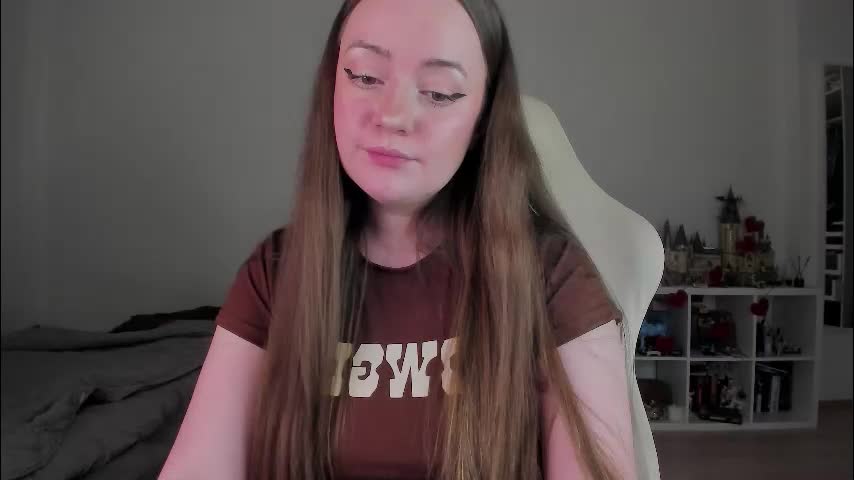 lil_happiness Adult Chat February 18, 2026