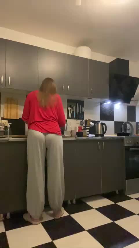 Alisasqrl Adult Chat February 21, 2026