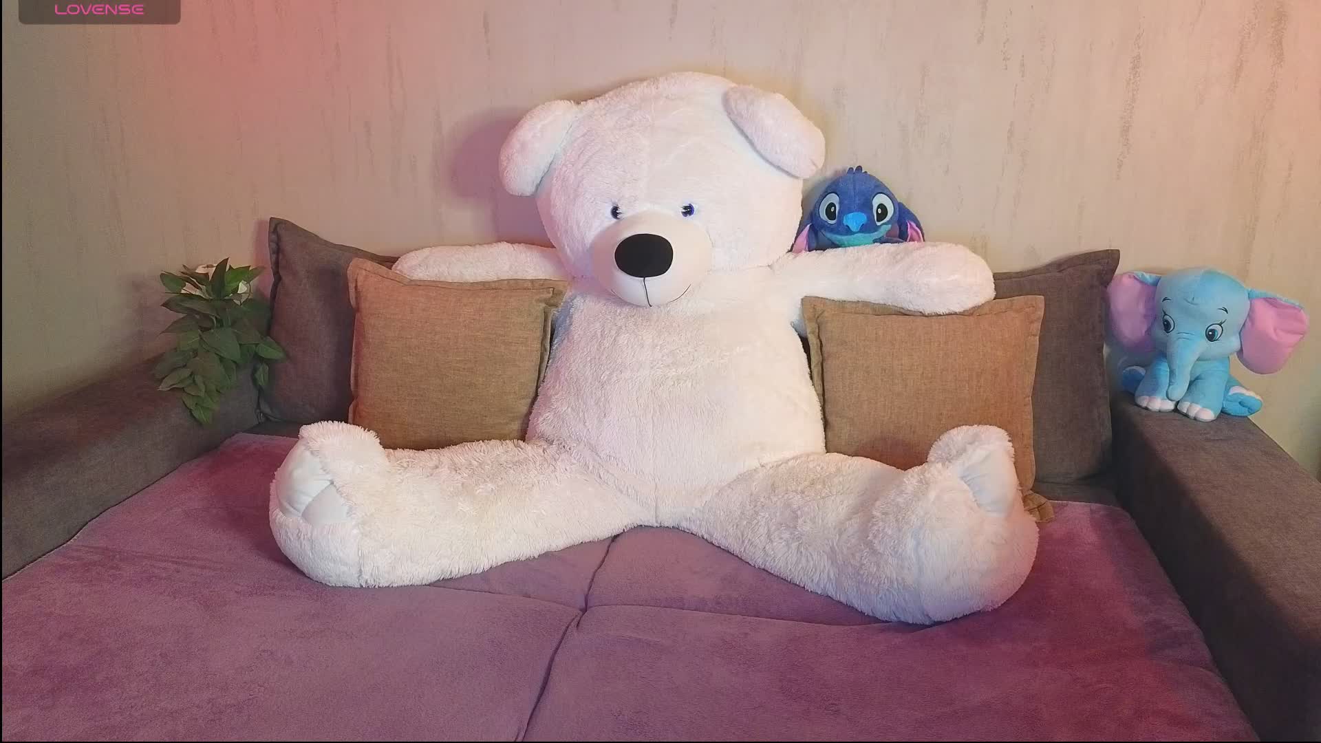 Rosalinelov Adult Chat February 19, 2026