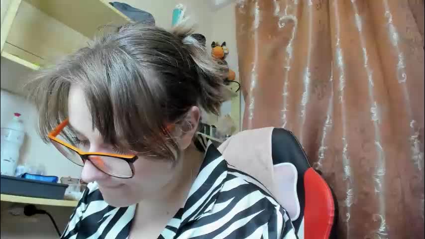 seductive_she_wolf Adult Chat February 23, 2026