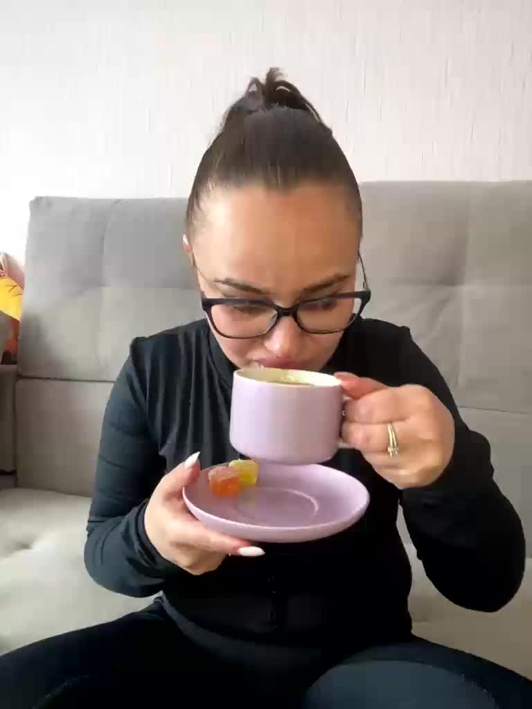 Sweetgirl31111 Adult Chat February 21, 2026