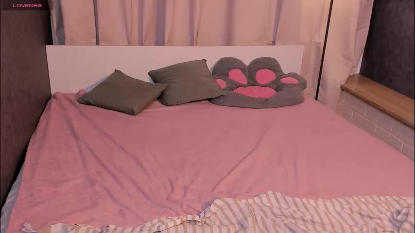 roxannabrik Adult Chat February 21, 2026