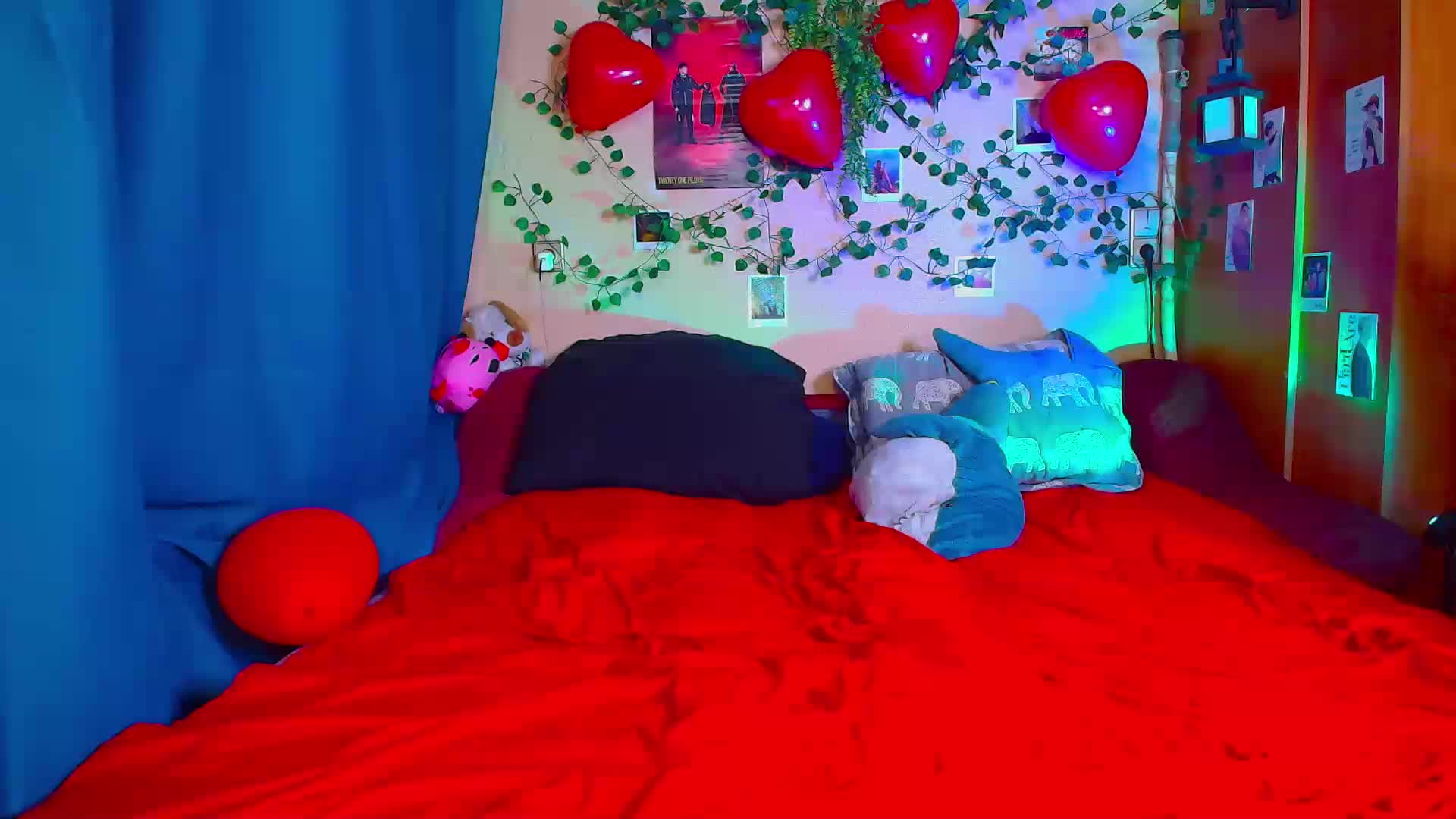 Tricky_Kitsune Adult Chat February 21, 2026