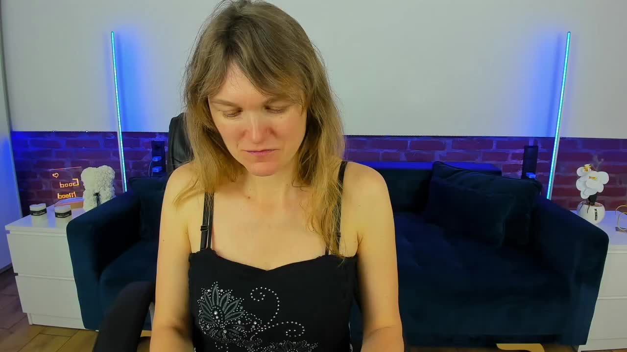 Annabel-xxx Adult Chat February 22, 2026