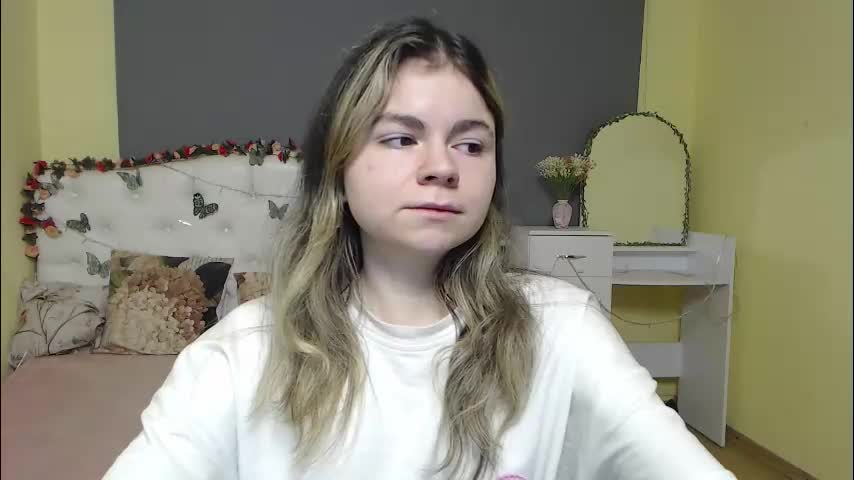 rrtinaredly Adult Chat February 22, 2026