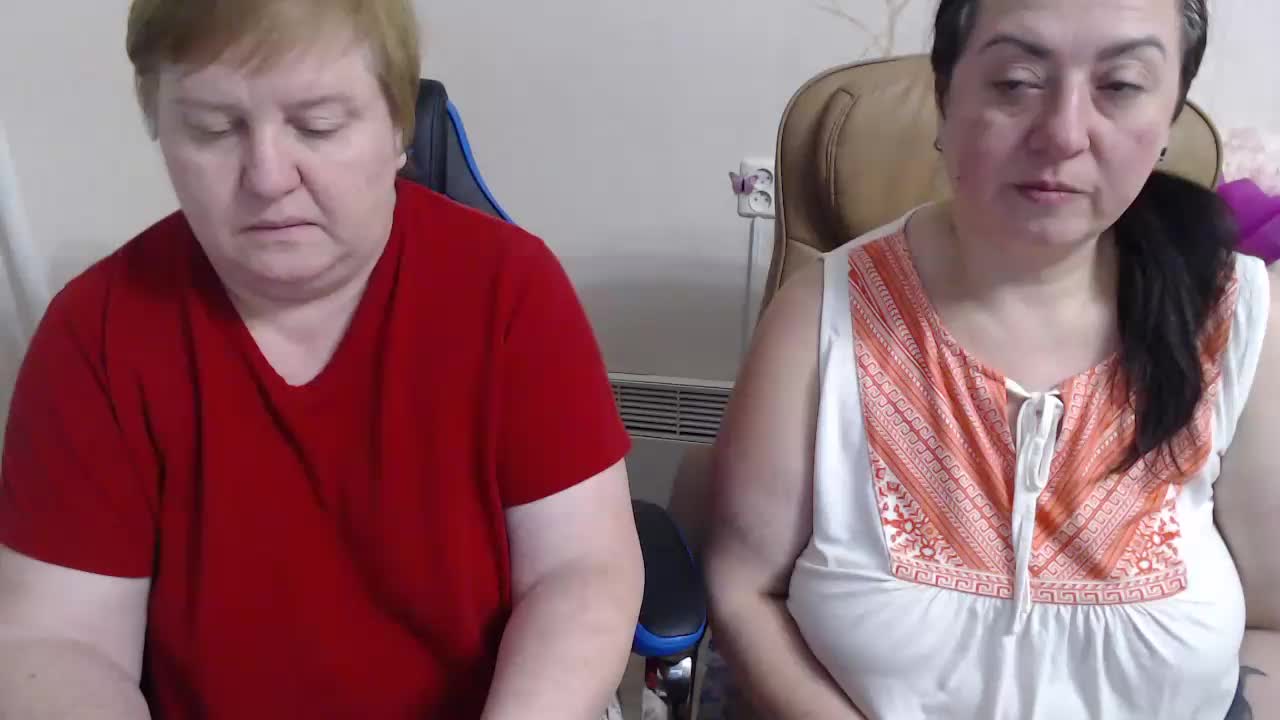 XMollyJaneEX Adult Chat February 19, 2026