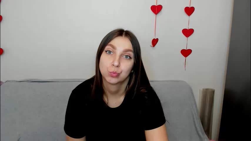 sinthiahug Adult Chat February 17, 2026