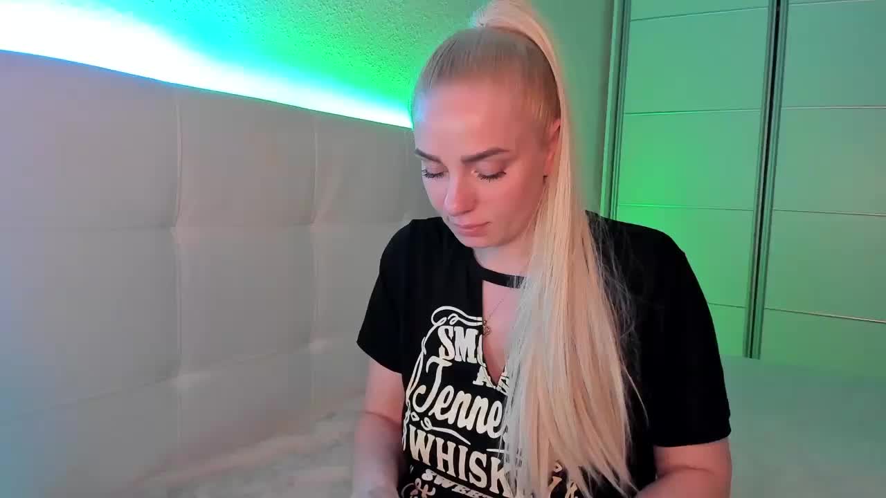 _-Dasha-_ Adult Chat February 22, 2026