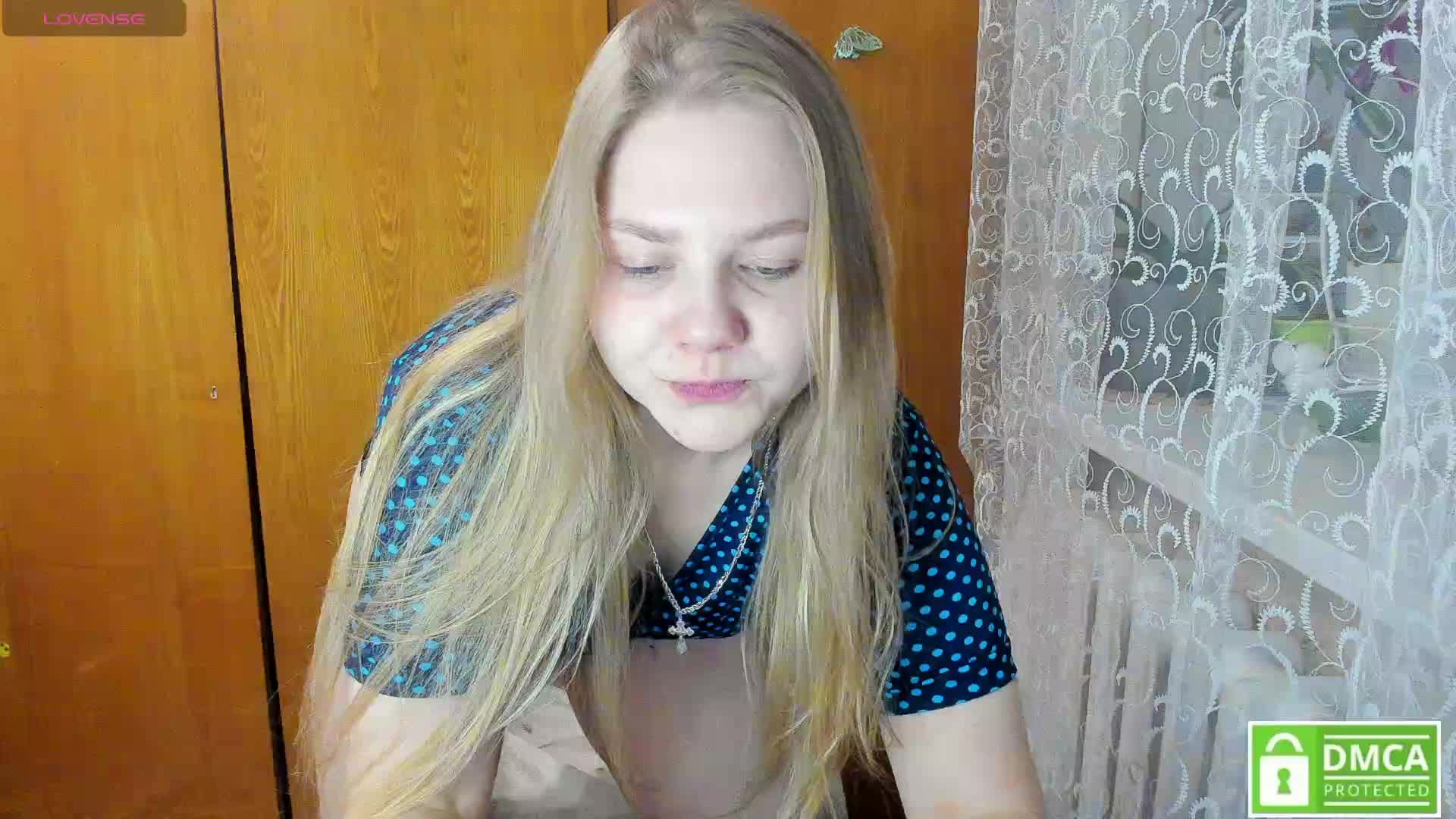 Emma-Frizea Adult Chat February 18, 2026