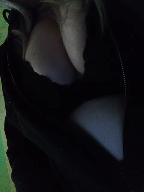 EveHugs Adult Chat February 21, 2026