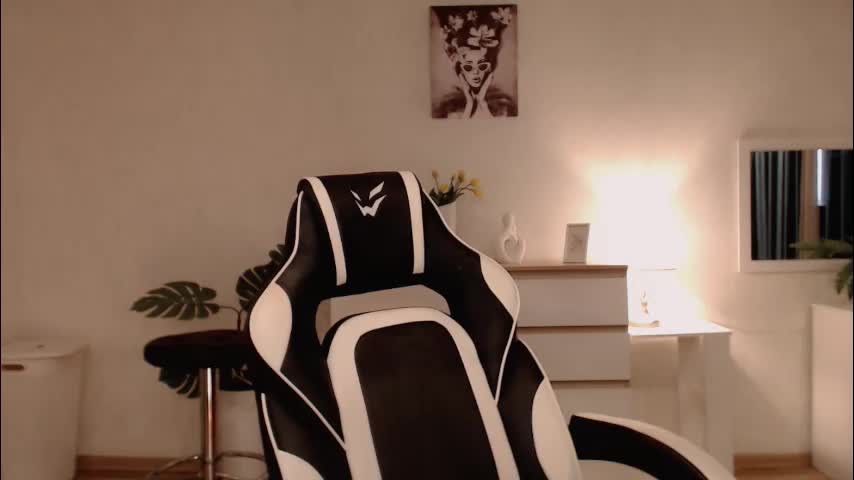 lola_anderson Adult Chat February 23, 2026