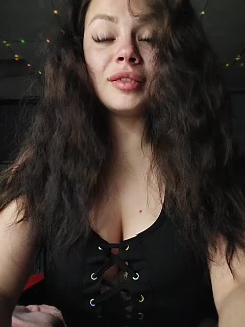 Sweet-Candy88 Adult Chat February 23, 2026