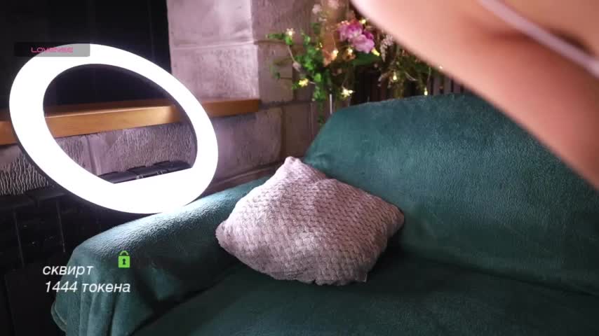-lola- Adult Chat February 22, 2026
