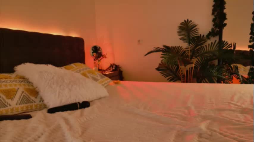 gwenhilton Adult Chat February 21, 2026