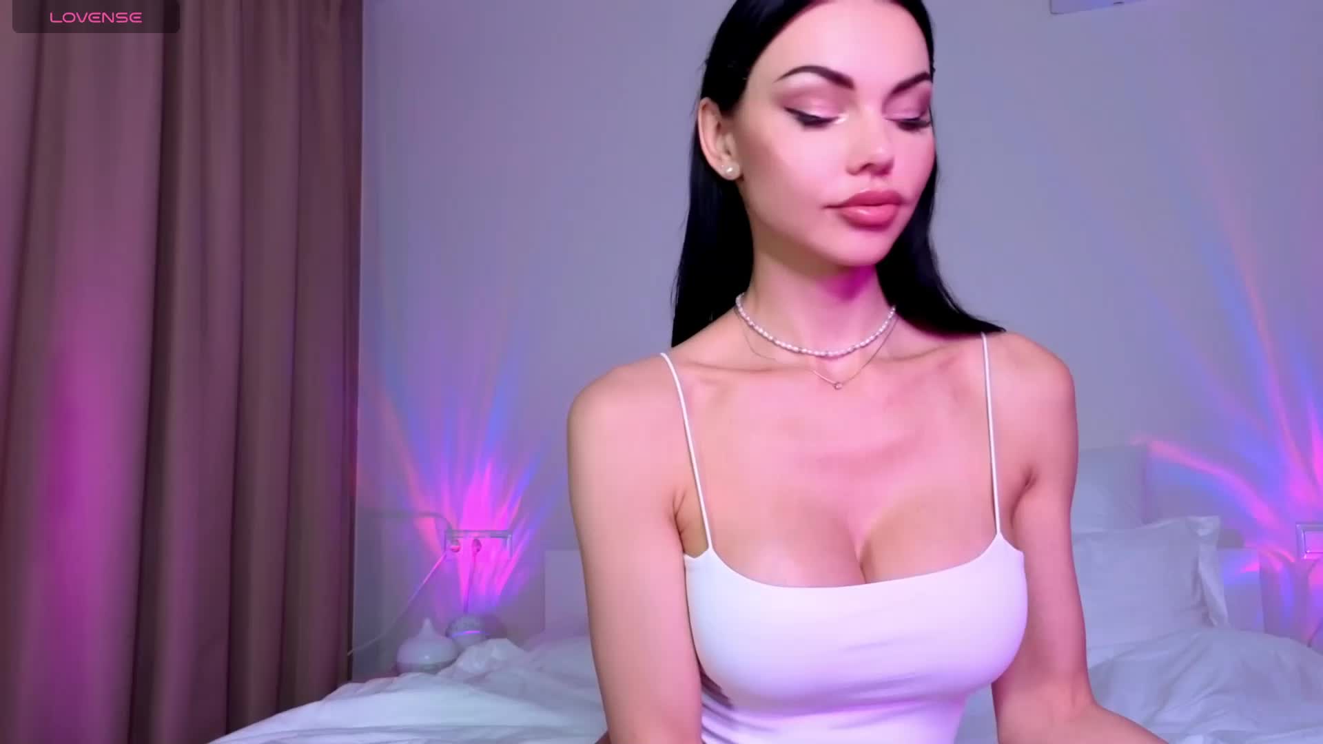 Amyleeplayss Adult Chat February 17, 2026