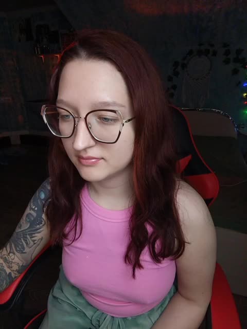 Mari_Gold Adult Chat February 22, 2026