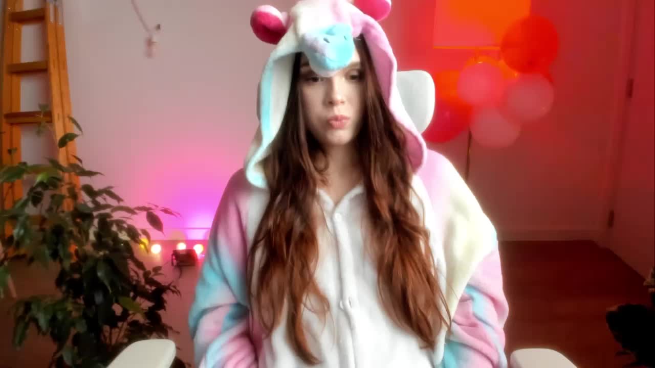 StacyLuxxe Adult Chat February 21, 2026