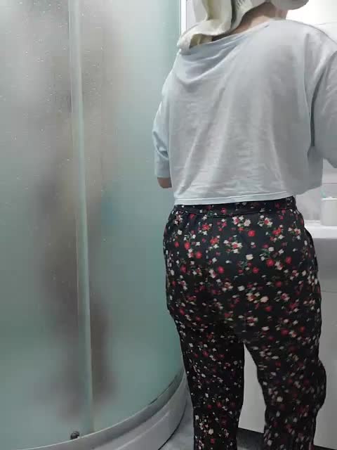 Alex80-201 Adult Chat February 19, 2026